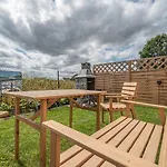 Summer House In D Browa By The Sea