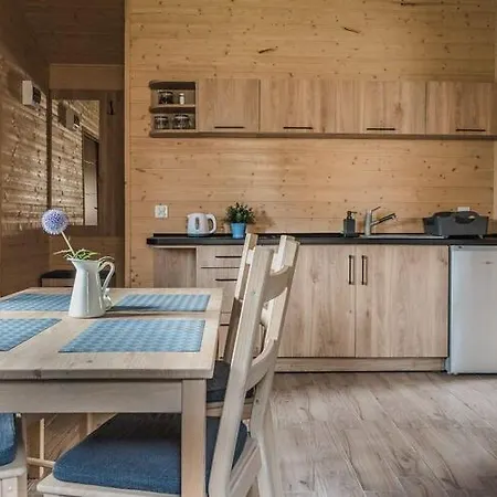 Nyaraló Summer House In D Browa By The Sea *